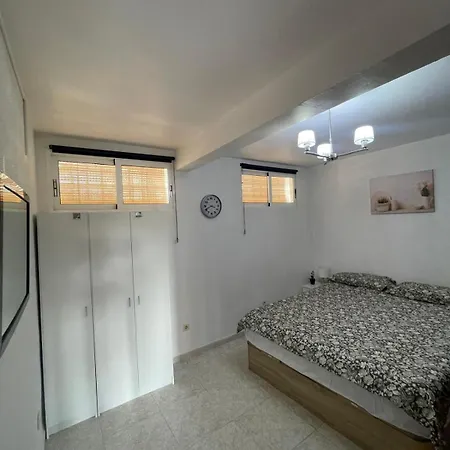 Modern Close To Levante 2bedroom *