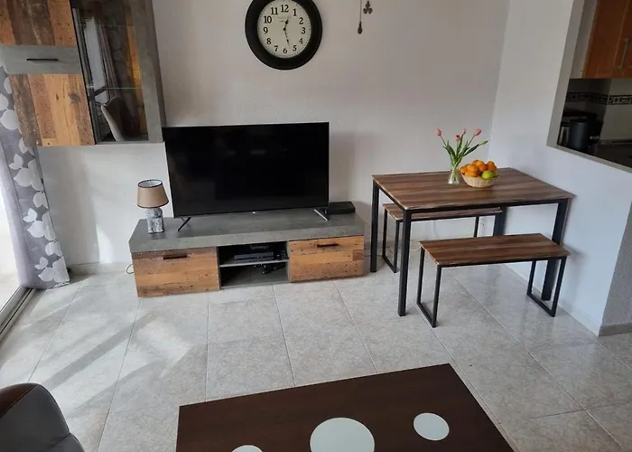 Apartmán Modern Close To Levante 2bedroom