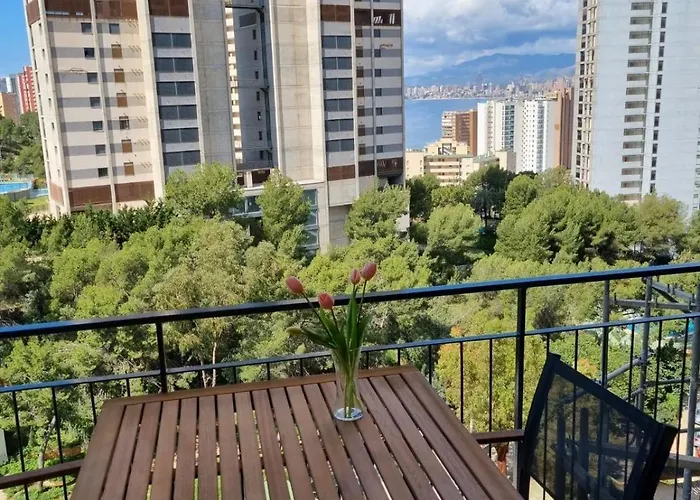 Apartmán Modern Close To Levante 2bedroom